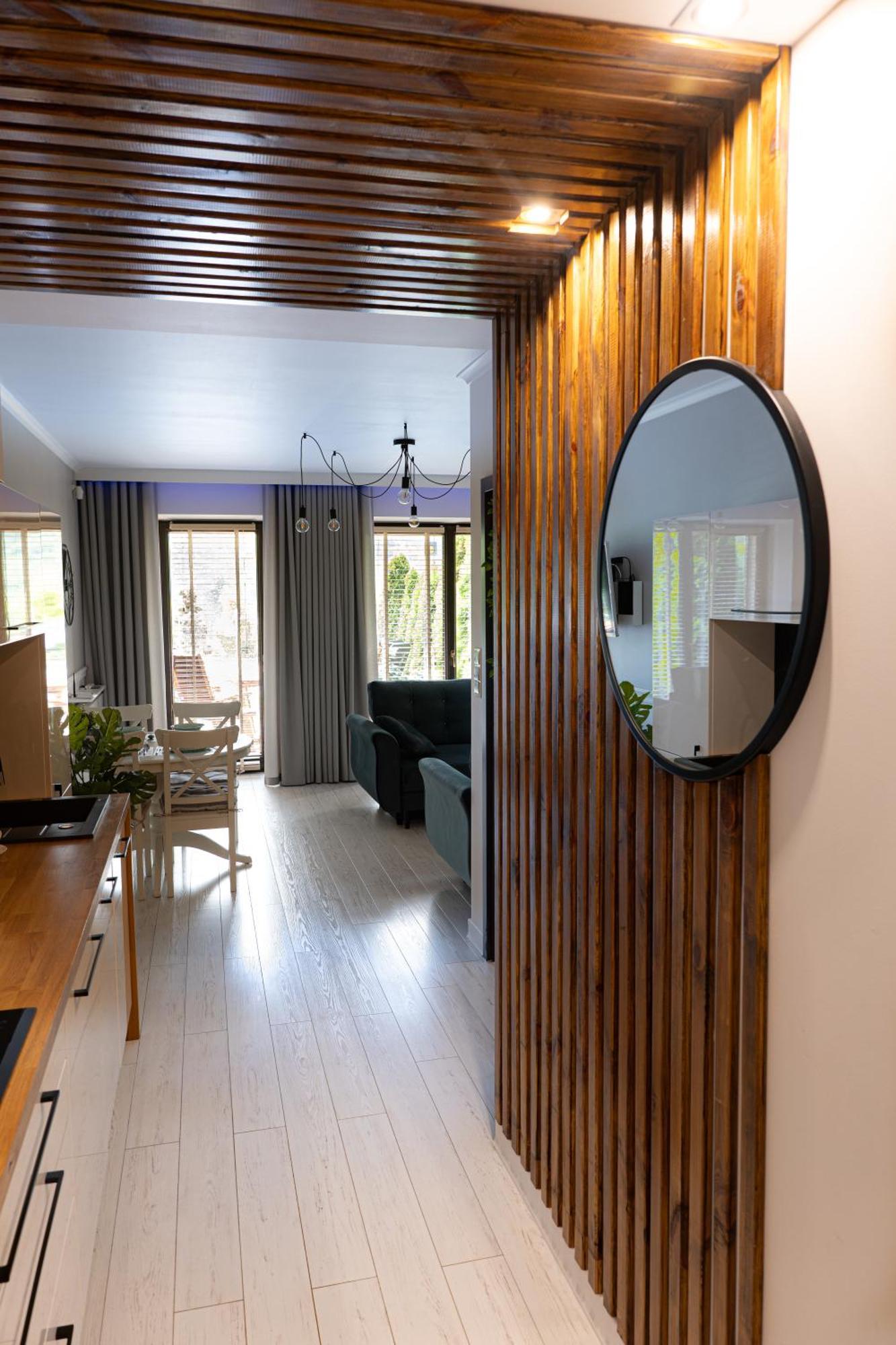 Apartament Sun Hill วีสวา ภายนอก รูปภาพ
