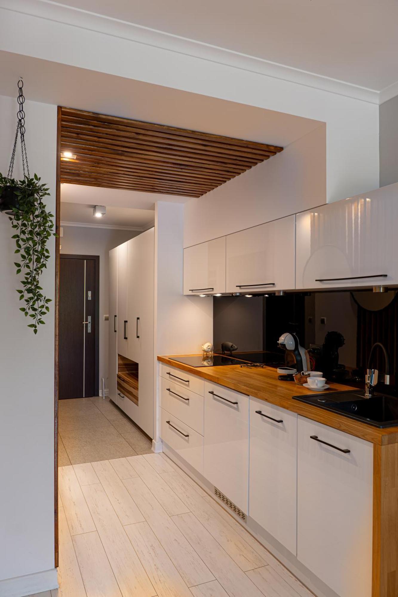 Apartament Sun Hill วีสวา ภายนอก รูปภาพ